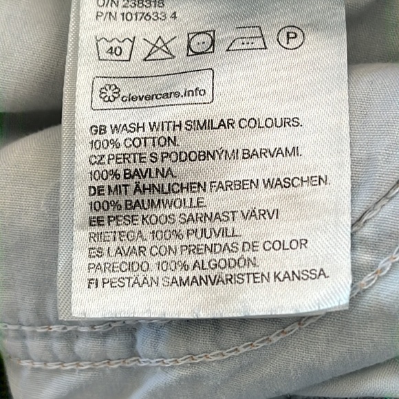 Womens’ H&M Faded Jeans Size 2 - Picture 7 of 7